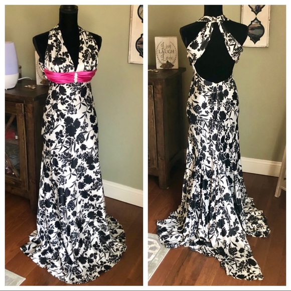 Betsy & Adam Dresses & Skirts - Size 4 black,white and pink dress